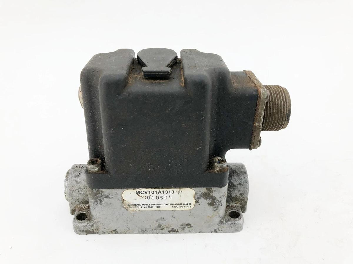 Used Sauer Sunstrand MCV101A1313 Pressure Control Valve