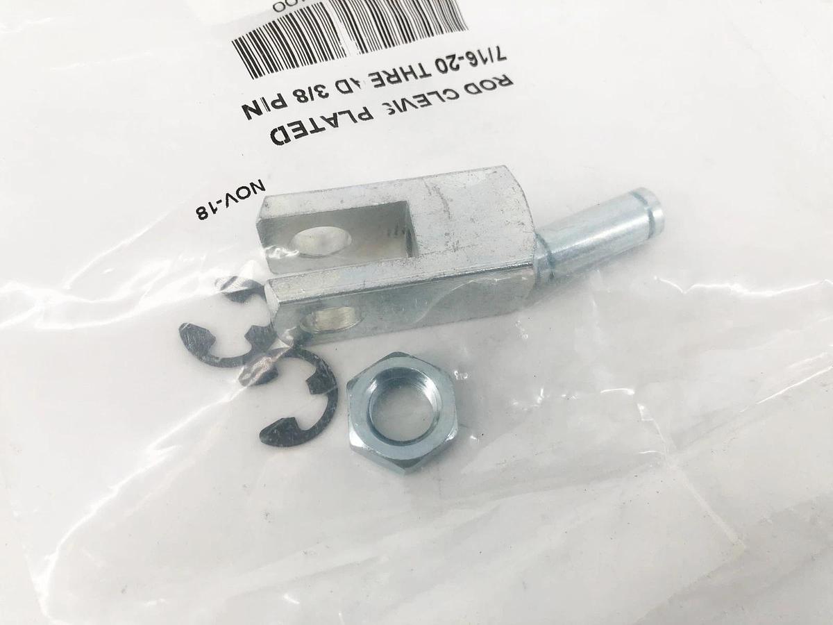 Lot of 5 New Parker L071300400 Clevis Rod Kits 0.75in 7/16-20 Thread 3/8 Pin