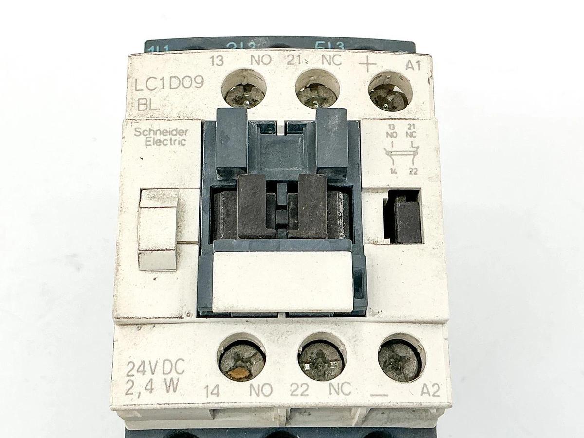 Used Lot of 2 Schneider Electric LC1D09 Contactor 24VDC7.5HP 802546