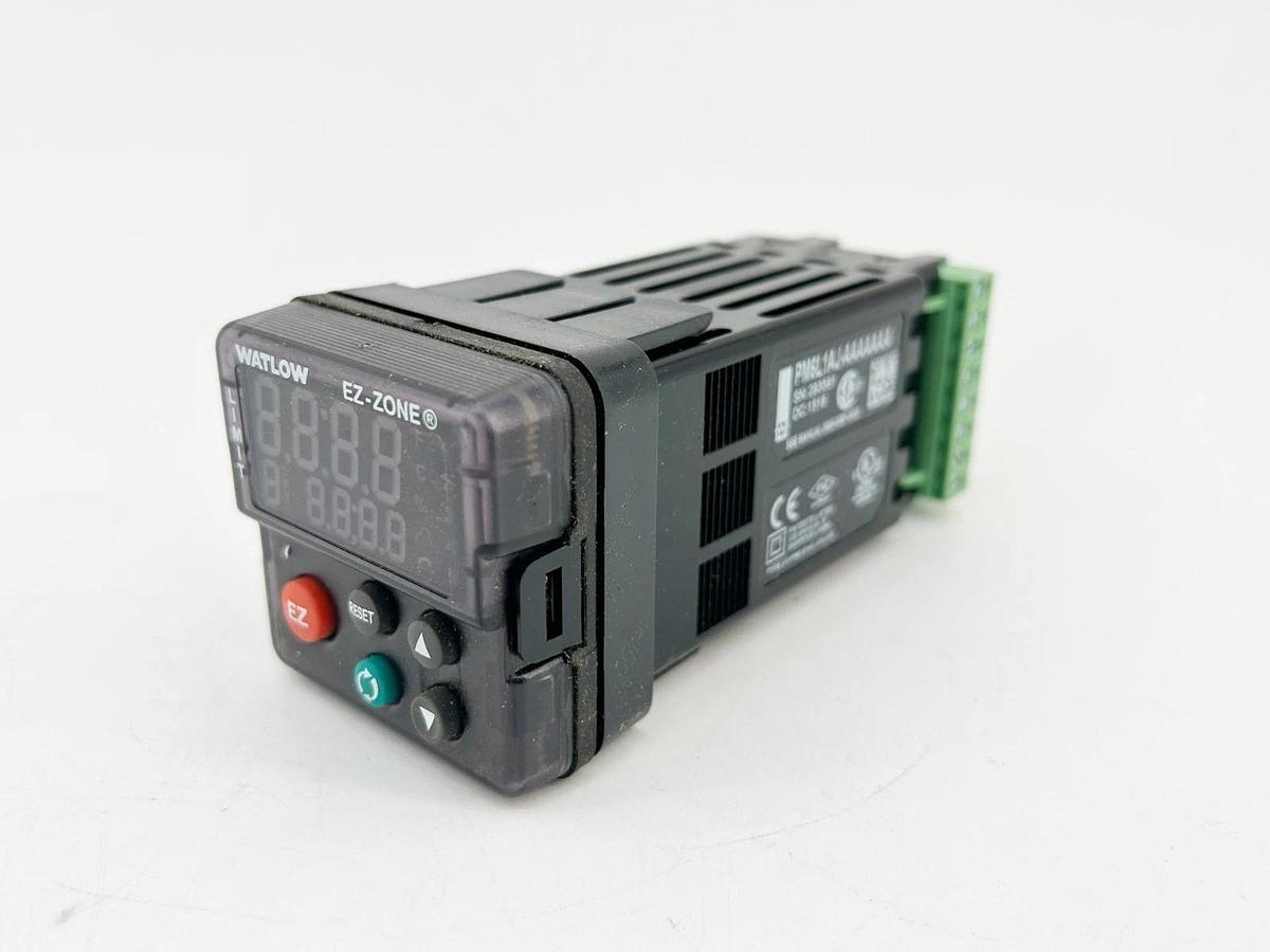 New Waltlow PM6L1AJ-AAAAAAA Multi-Function Controller 240V 50/60Hz 10VA