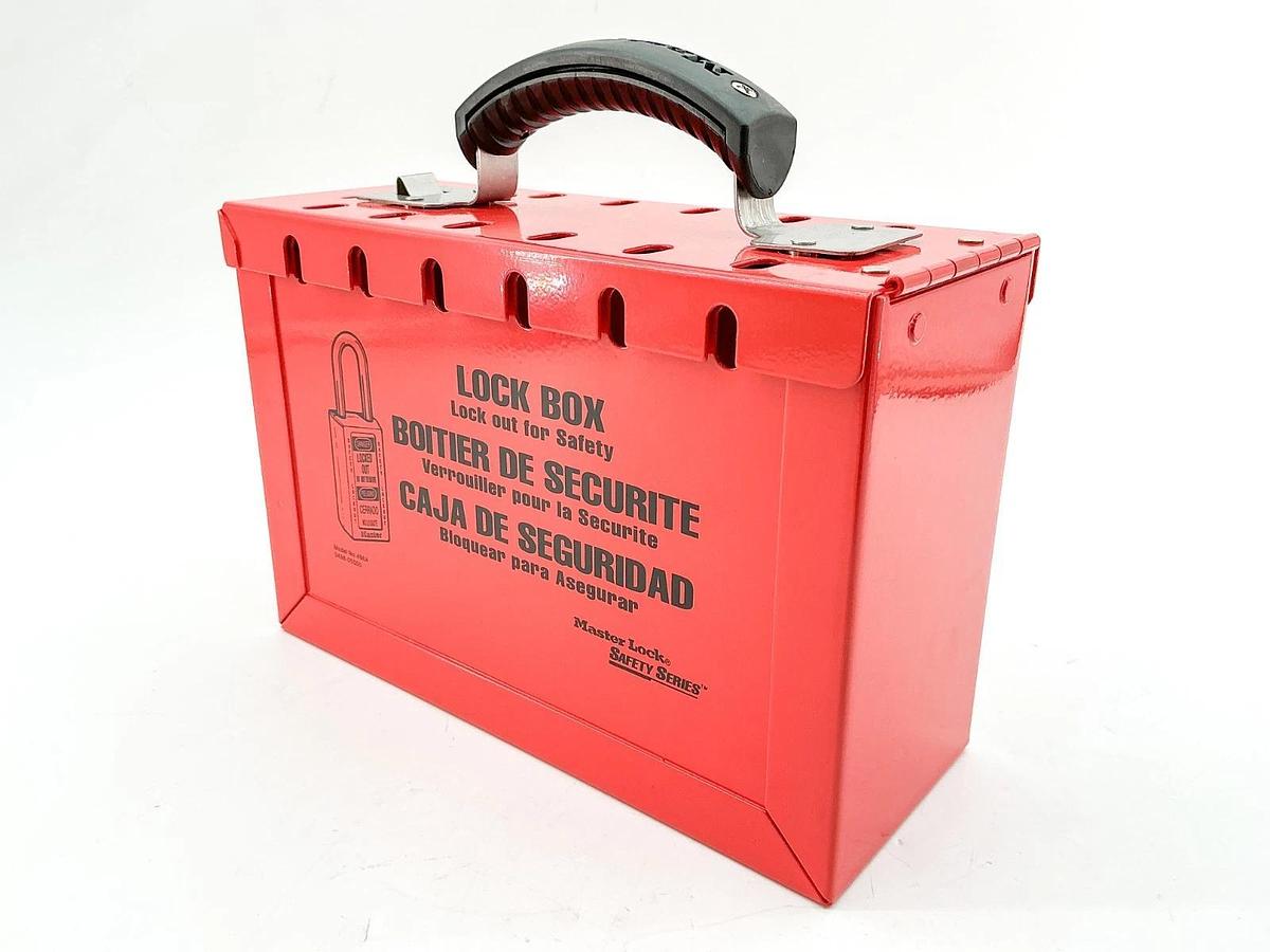 New Master Lock 4EMZ1 Group Lock Box Steel Red 6"X9.25" 12 Pad Locks 498AWWG