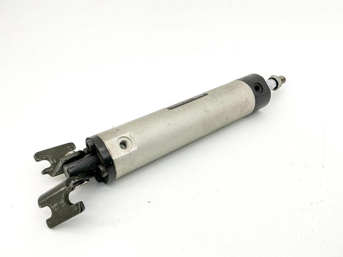 Used SMC NCGCN25-0300 Pneumatic Cylinder 145PSI 1.00MPa