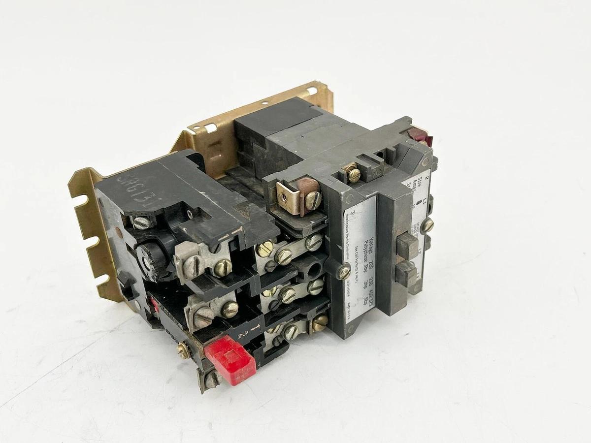 Used Westinghouse A200M0CAC Motor Starter 3P Size 0 18A 120V 5HP 480V 50/60Hz