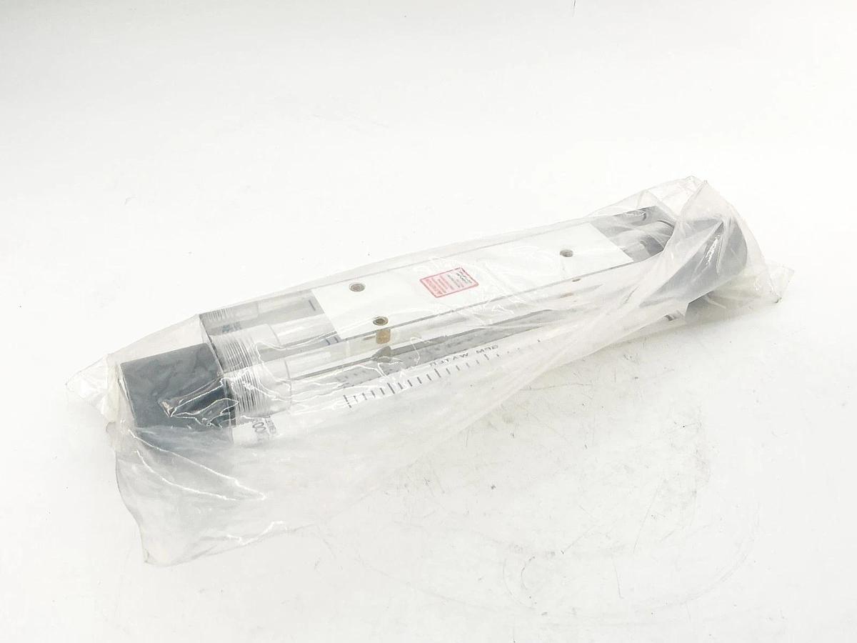 New Brooks Instruments 2540A5L56PI Flow Meter 0.4-5GPM 100PSIG