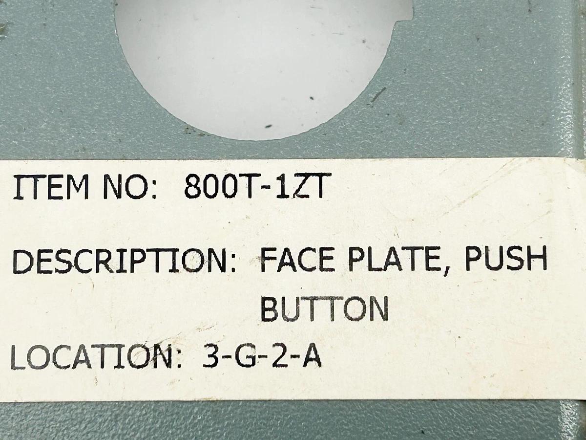 Used Lot of 2 Allen Bradley 800T-1ZT Push Button Eclosure Cover Single Slot 30MM