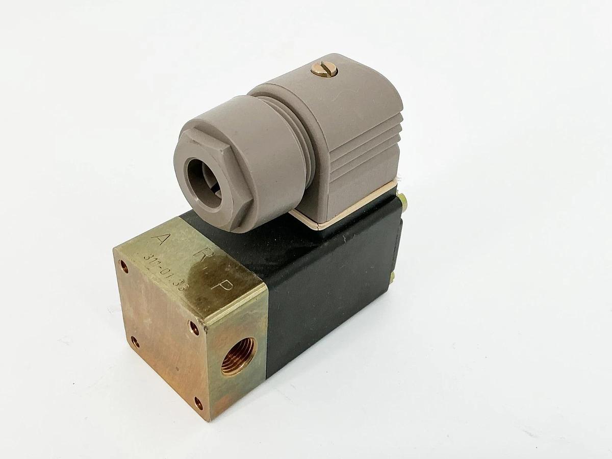 New Burkert 311-C-01.5-B-MS Solenoid Coil 24V 8W 16Bar -No Box