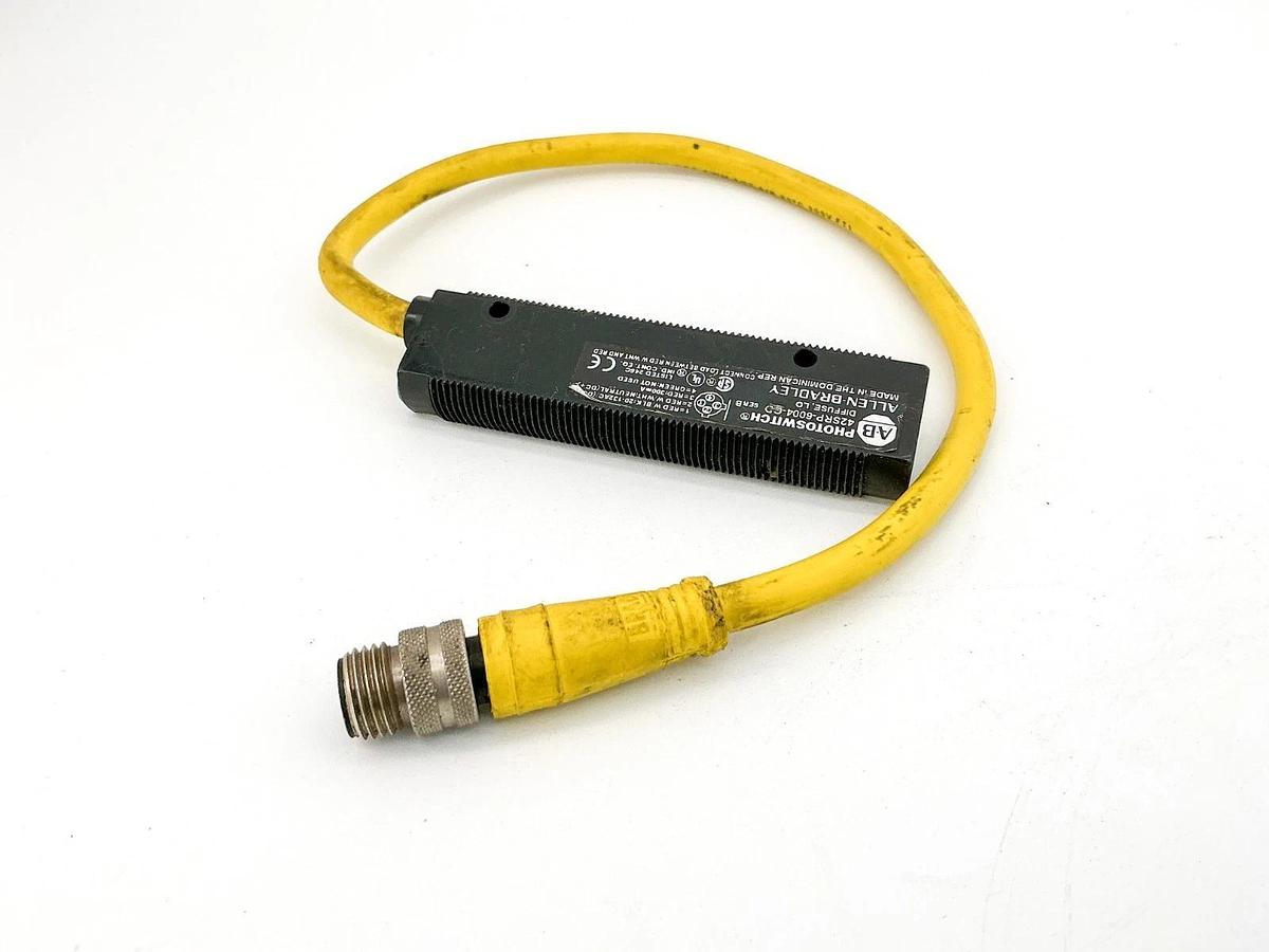 Used Allen Bradley 42SRP-6004-QD Photoswitch Sensor 20-132VAC Ser.B