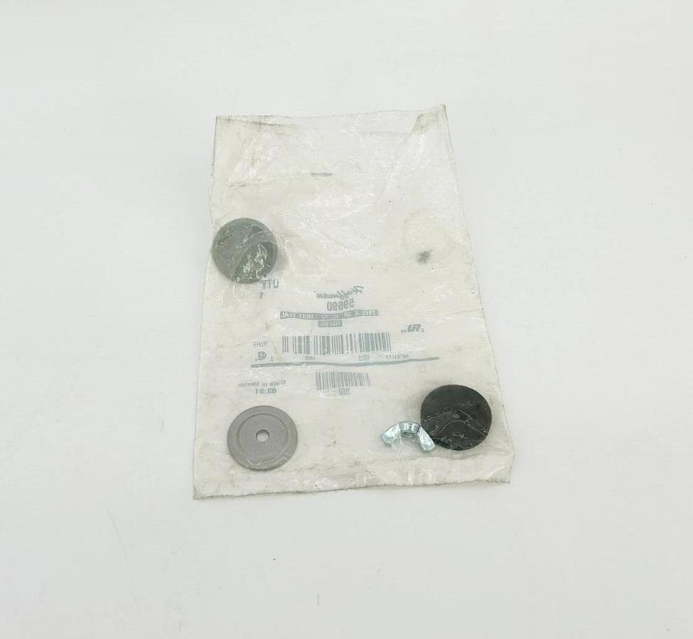 Lot of 3 New Hoffman 59690 Hole Seal Type 4, 3R