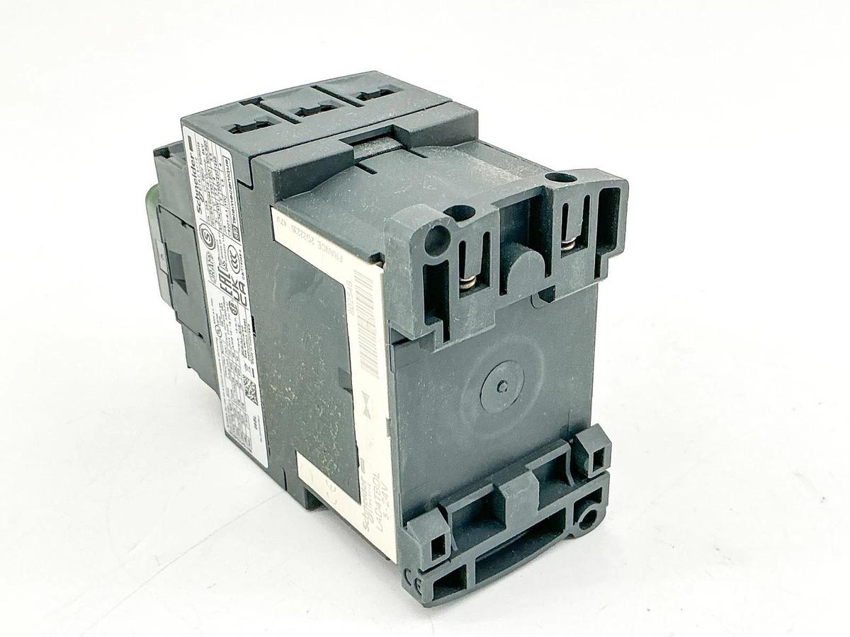 New Schneider Electric LC1D09BL Contactor 3P 24V 5HP 036107