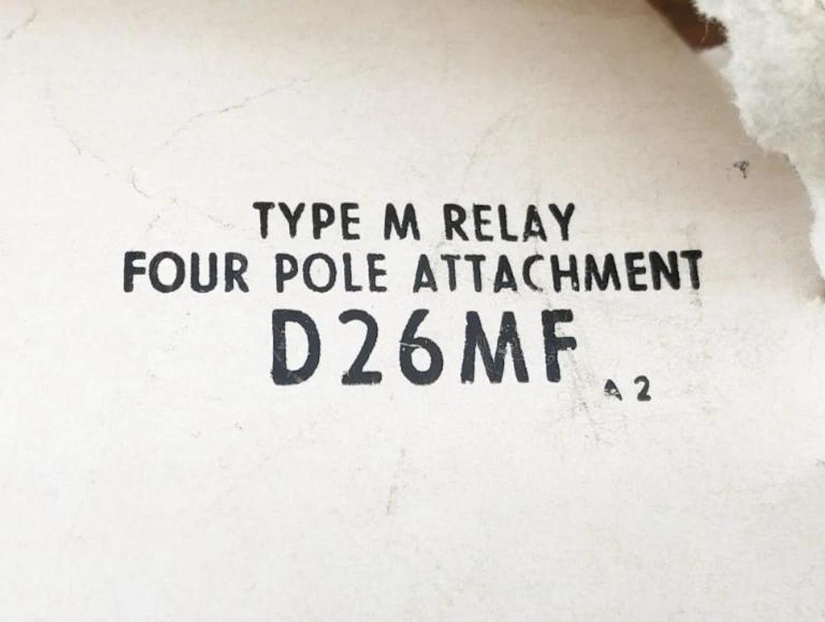 New Cutler Hammer D26MF Series A2 Type M Relay 4-Pole Attachment 10A 600V
