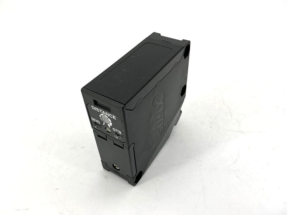 New SUNX EQ-501T Photoelectric Sensor Range: 2.5m 24-240VAC/12/240VDC UEQ501T