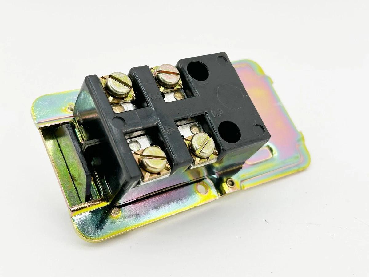 New Lot of 2 Allen Bradley 849-N1A Pneumatic Timing Relay Accessory