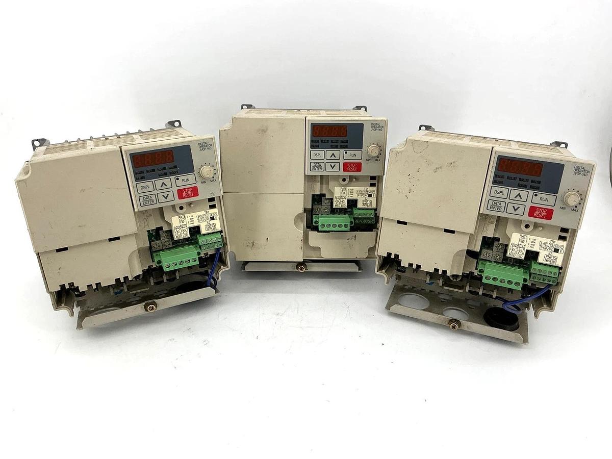 Used Lot of 3 Yaskawa CIMR-V7NU43P7 Varispeed Drive 3PH 12A 460VAC FOR PARTS ONLY