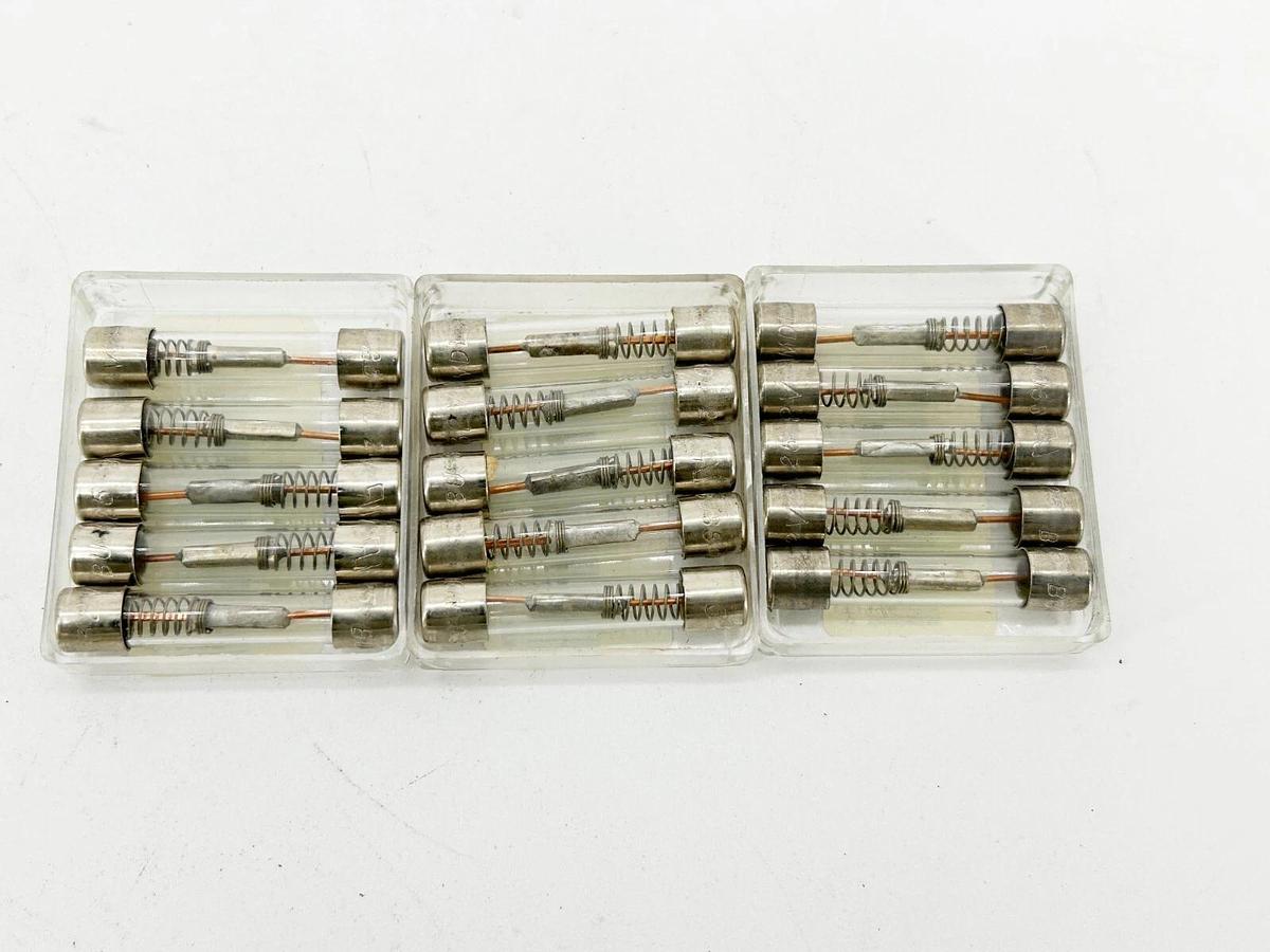 New lot of 15 Bussmann MDL-25 Fuse 25A 32V