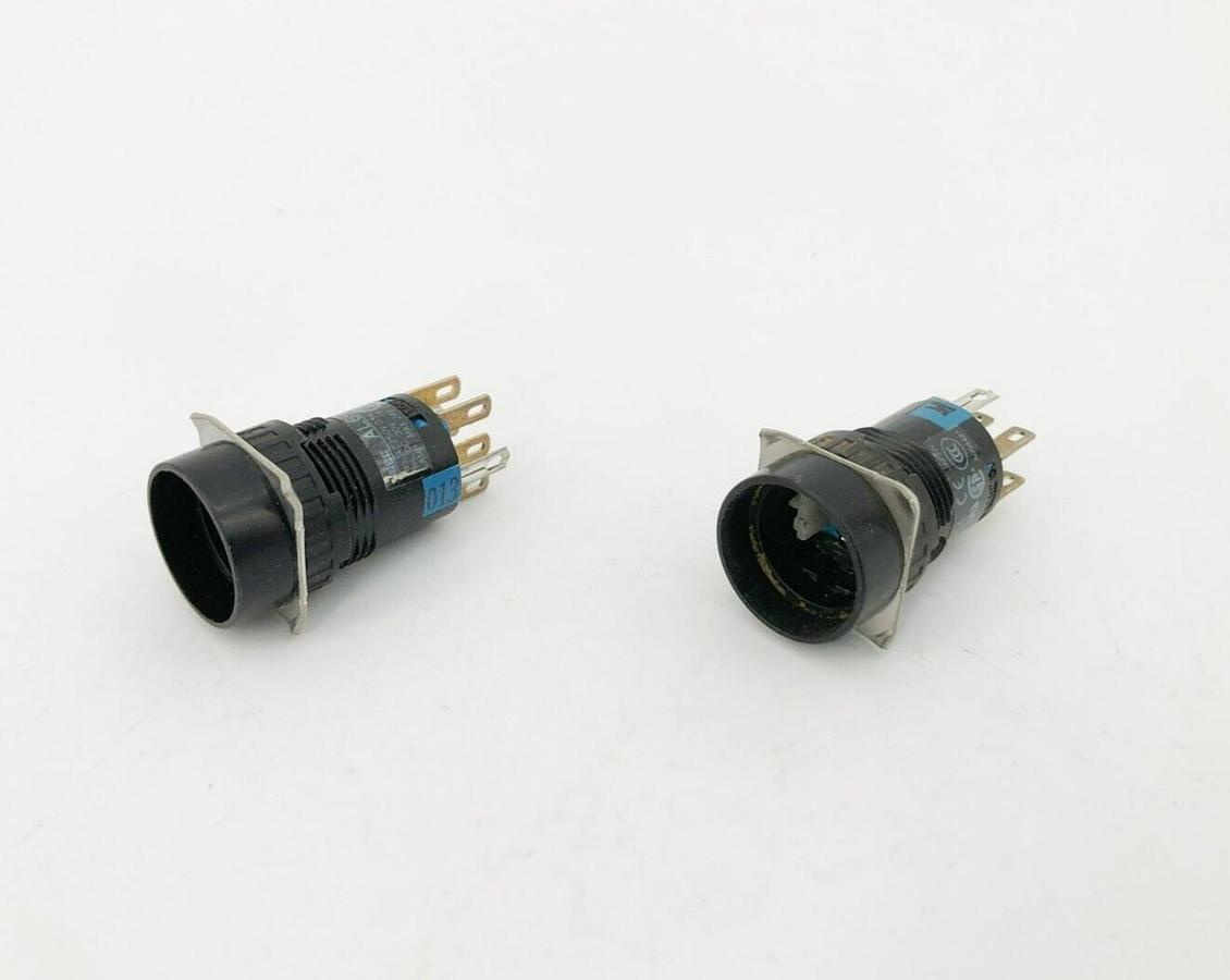 Lot of 2 New IDEC AL6M-M200 Switch Actuators N.O./N.C. DPDT 16mm Round