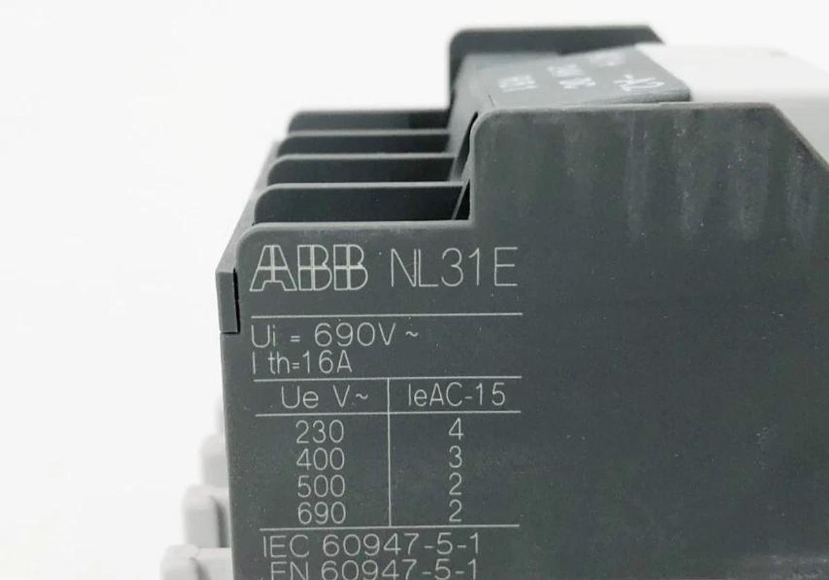 New ABB 1SBH143001R8131 Contactor Relay 24VDC NL31E