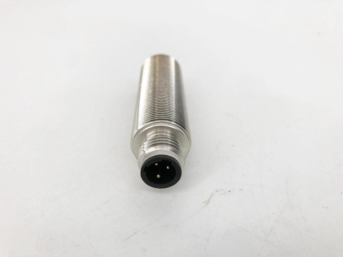 Lot of 2 New IFM IG0348 Inductive Proximity Sensor 20-250VAC/DC - No Box
