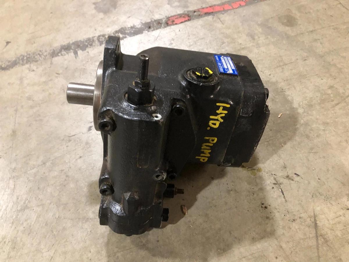 New Oilgear PVG-130-F1UV-LSFZ-P-1NNSN Axial Piston Variable Pump 1-1/2" Shaft