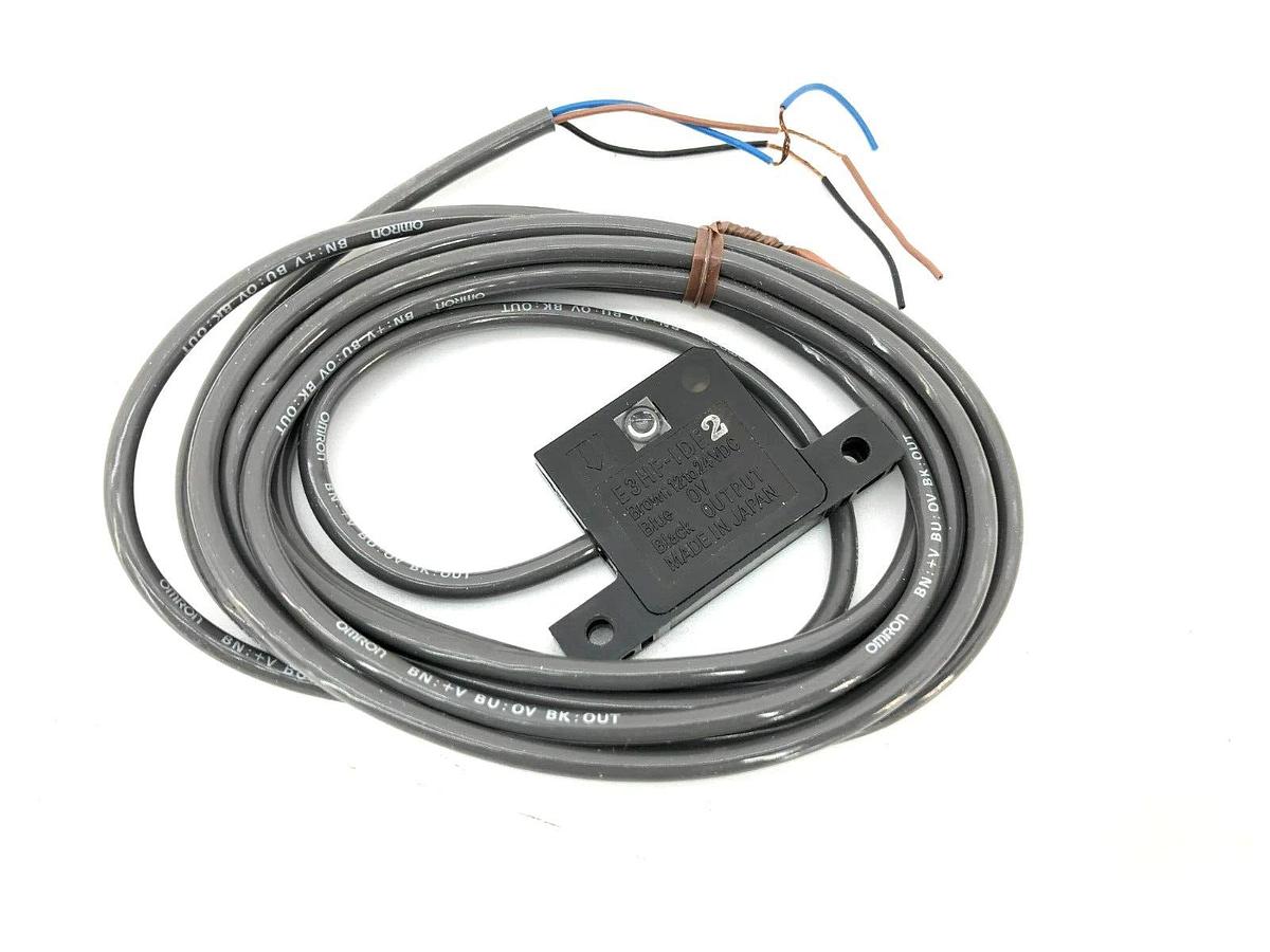 New Omron E3HF-IDE2 Photoelectric Sensor 12-24VDC