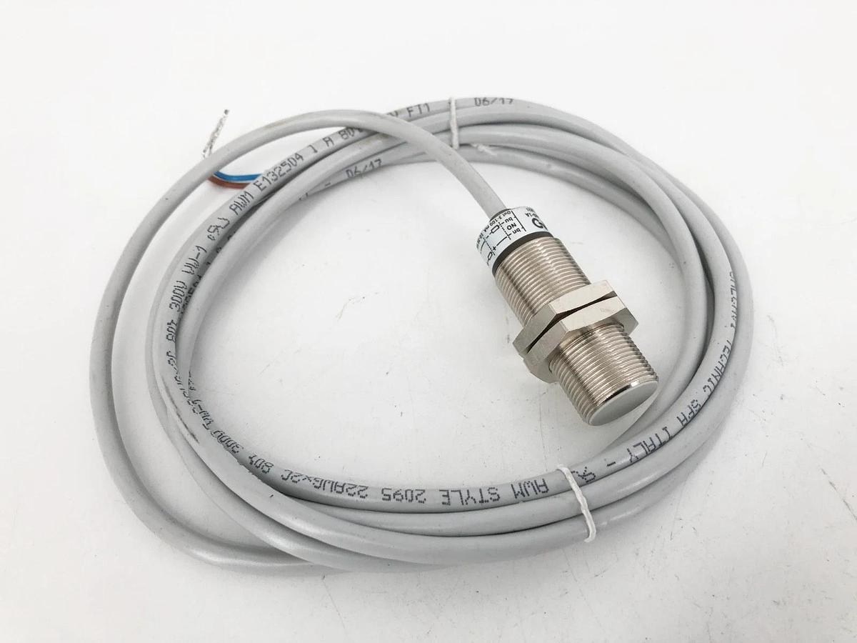 New Automation Direct AK1-A0-1A Inductive Proximity Sensor 10-30VDC