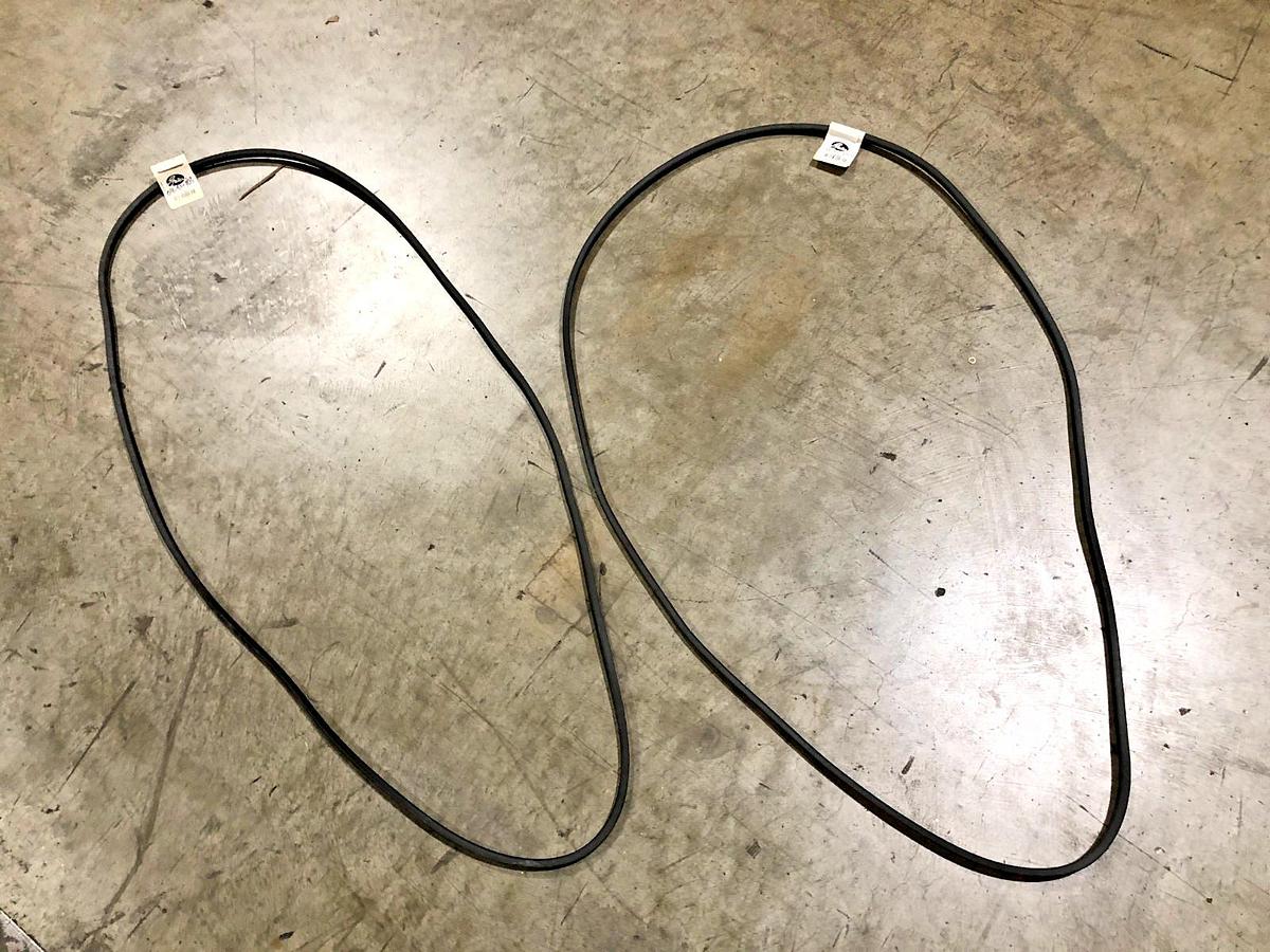 Lot of 2 New Gates A103 Hi-Power II V-Belts 9002-2103 - No Box
