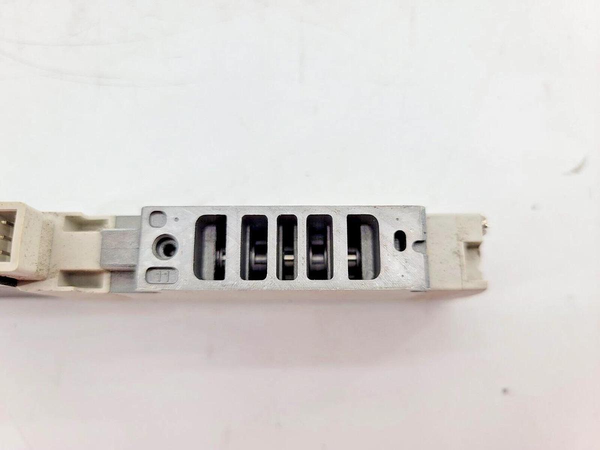 Used SMC VQC2300N-5 Solenoid Valve 24VDC 0.1~0.7MPa
