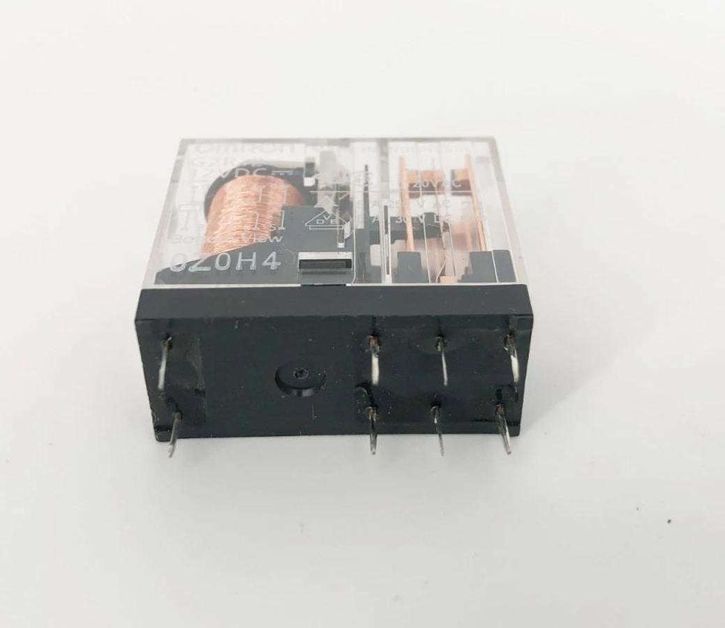 Lot of 4 New Omron G2R-2 Relays 12VDC DPDT 10A 10Z0H4 12998884 - No Box