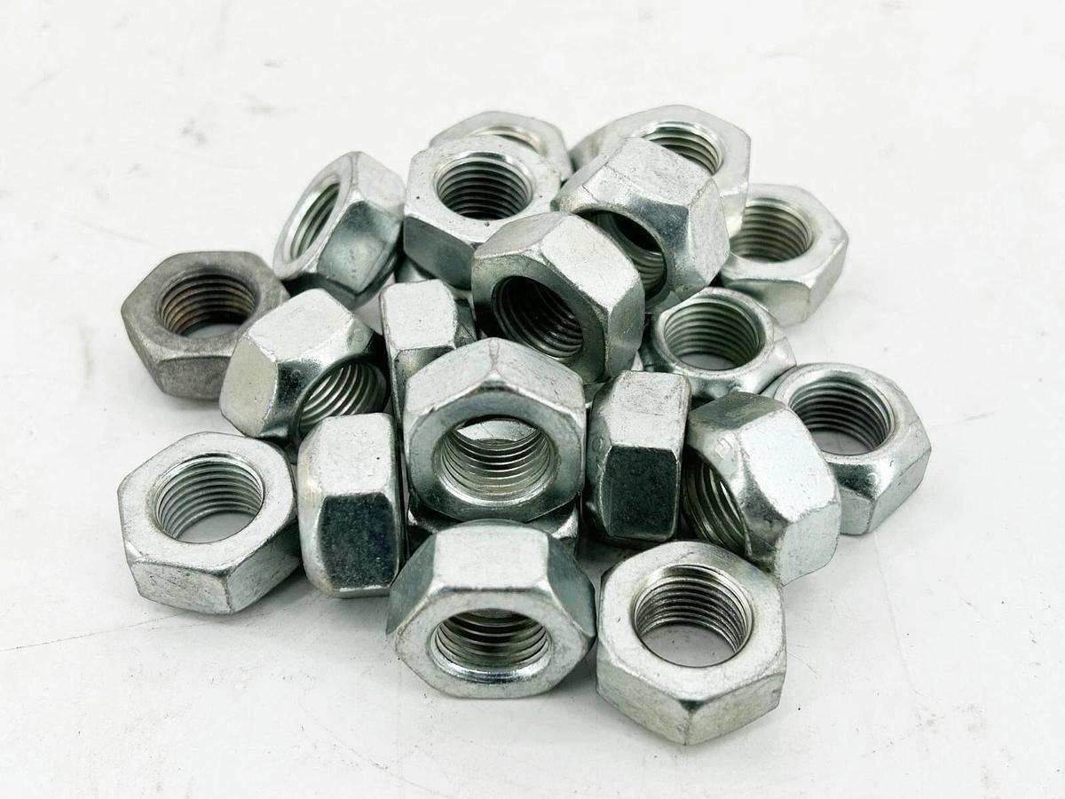 New Lot of 24 Rexnord 116509 LKNUT PLTZN .56-18 Nut Zinc Plated 10013659