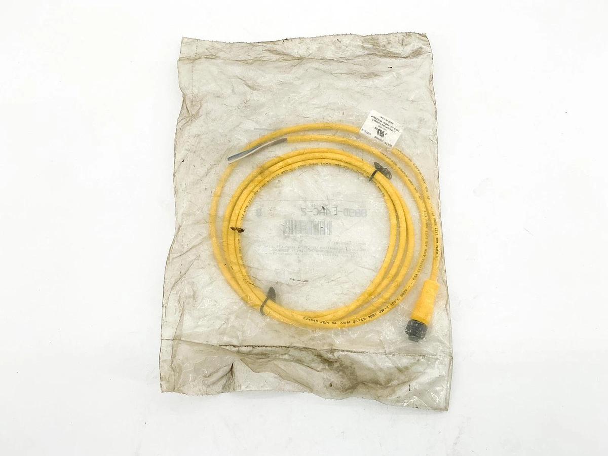 New Allen Bradley 889-F4AC-2 QD Cordset 4Pin DC Micro Straight 2M Ser.B