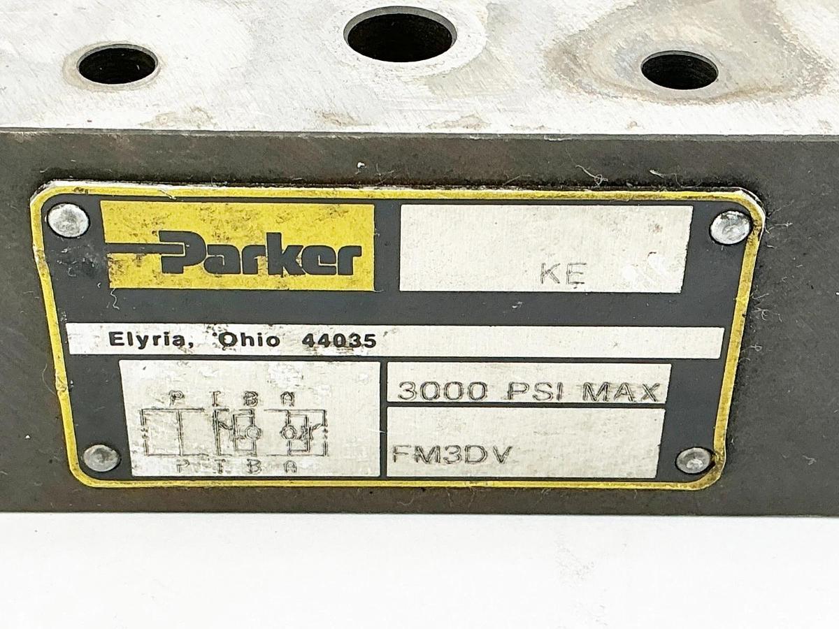 Used Parker FM3DV Control Valve 3000PSI KE