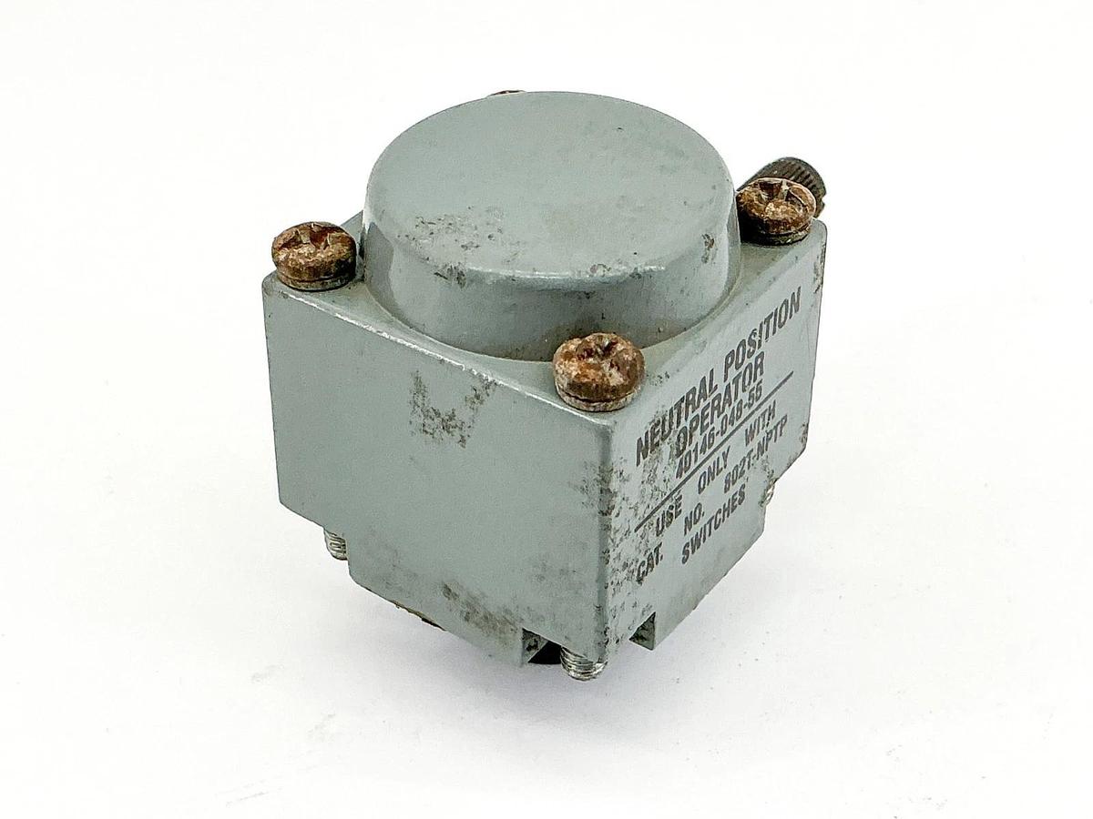 Used Allen Bradley 40146-048-55 Neutral Position Operator Head