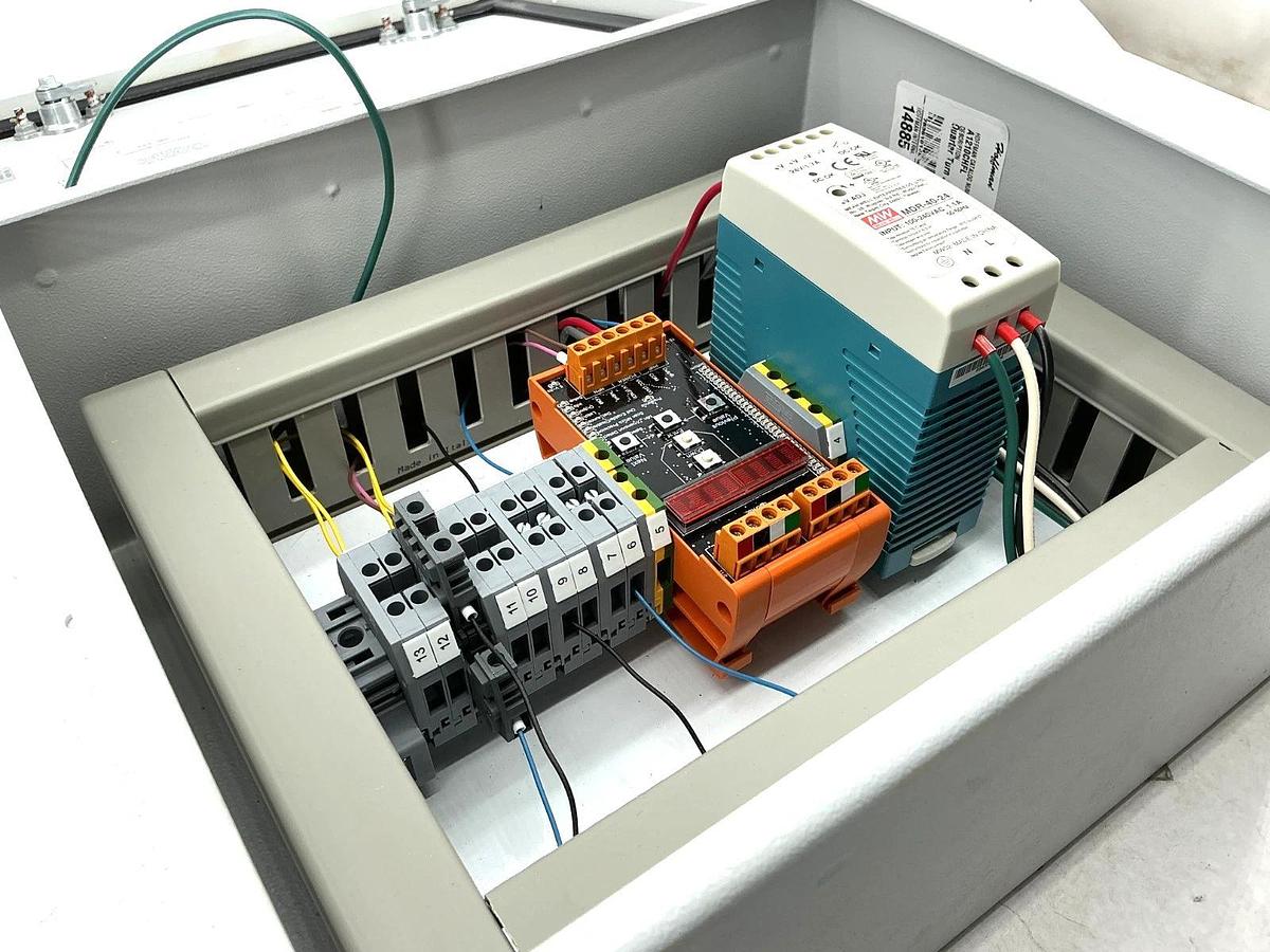 New ScanMeg JB-PR1 Junction Box Type P w/ MDR-40-24 1.7A 24V - No Box