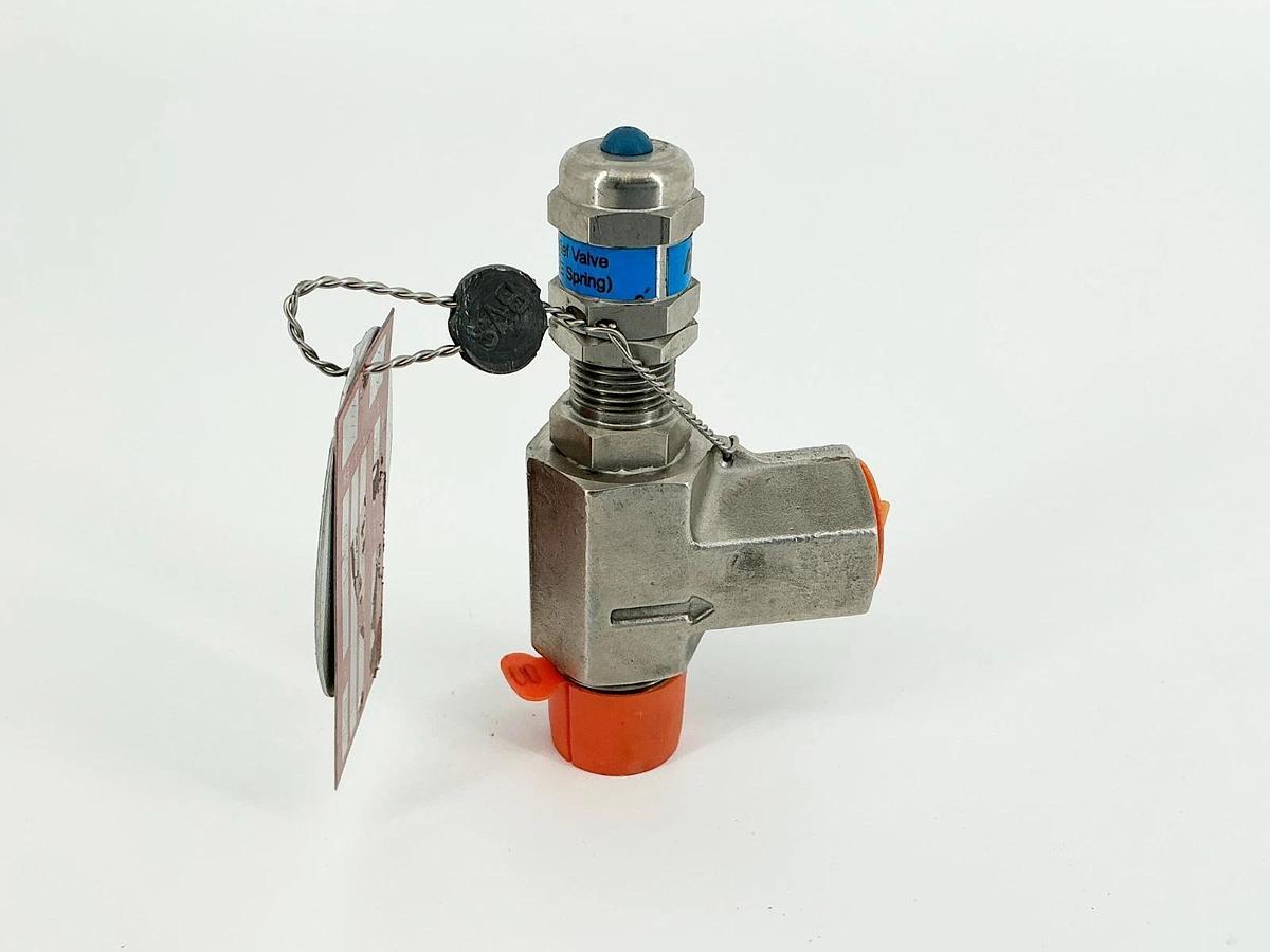 Refurbished Repaired HyLock RV2MF-8N Relief Valve 3500PSI Set Pressure 1/2" NPT 316SS