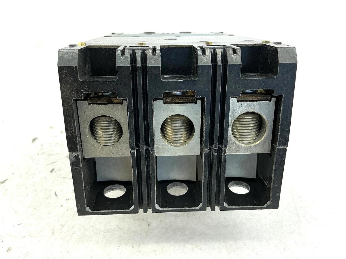 New Square D KCF34125 Circuit Breaker 3-Pole 125A 480V 50/60HZ