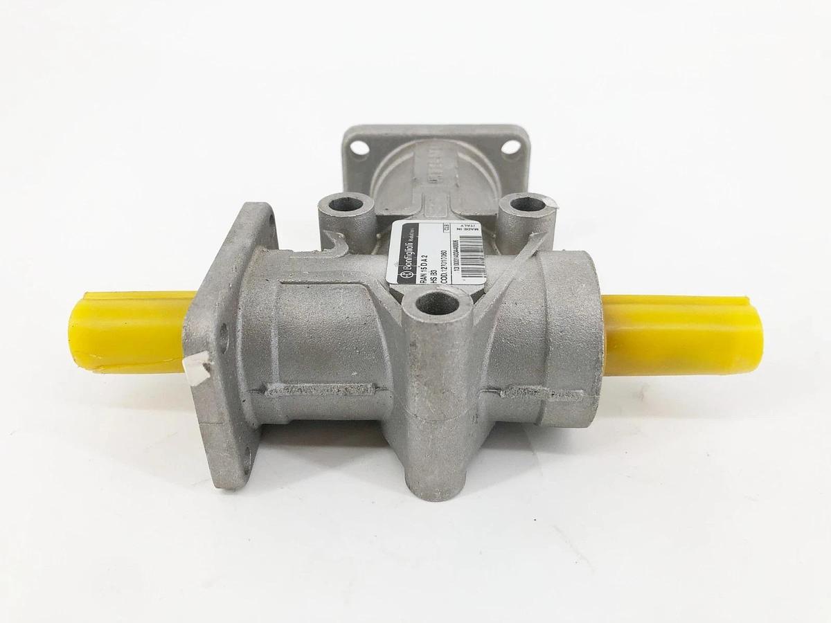 New Bonfiglioli RAN15DA2HSB3 Right Angle Gear Unit 127010060 - No Box