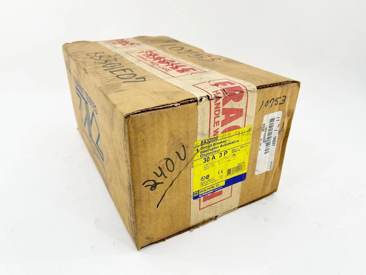New Square D FA32030 Circuit Breaker 30A 3P 250V 50/60Hz Sealed