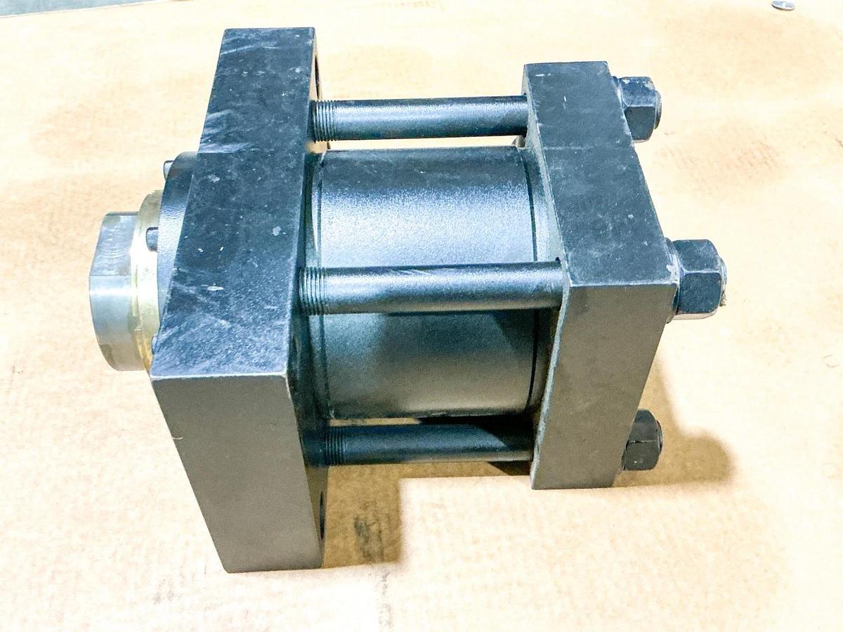 New Parker 1H2H0A00296487 Pneumatic Cylinder 3000PSI - No Box