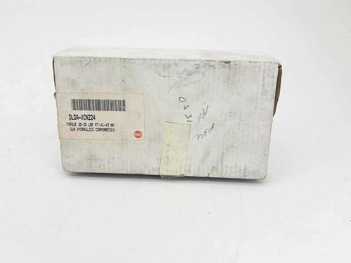 New Sun Hydraulics DLDA-XCN224 Cartridge Valve 24VDC