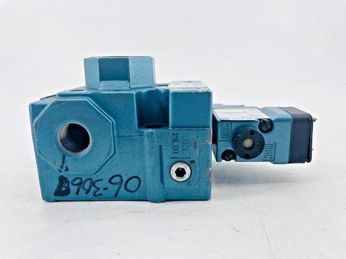New Mac Valves 56C-15-611JC Solenoid Valve 24VDC 8.5W