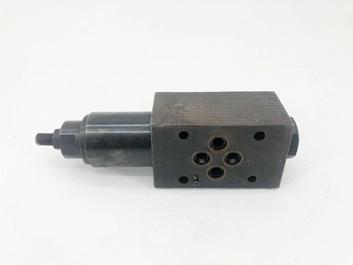 New Eaton Vickers DGMX2-3-PA-BW-S-40 Hydraulic Pressure Reducing Valve 870034