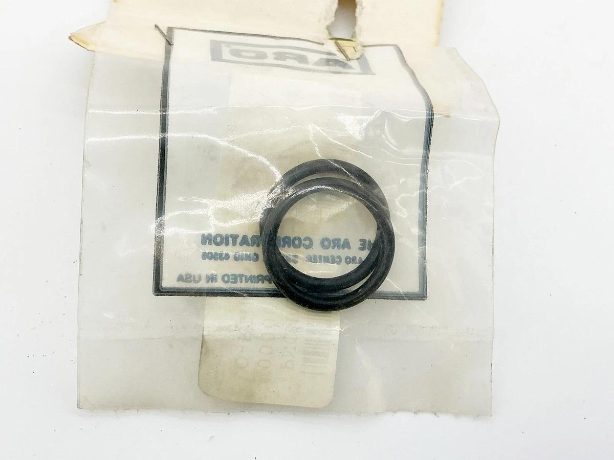 New Lot of 4 ARO Y330-117 O-Ring For Rod