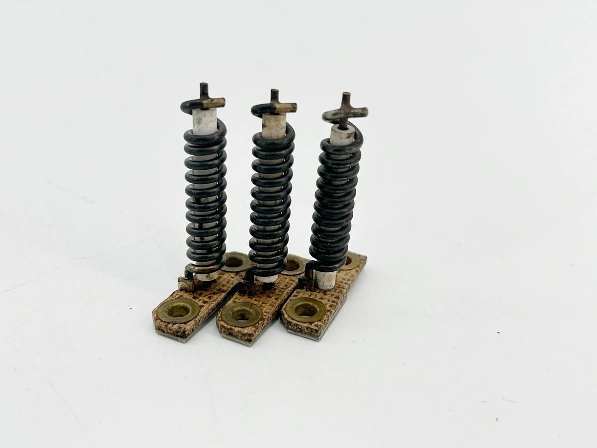 New Lot of 3 Eaton H38 Overload Relay Heater Element - No Box