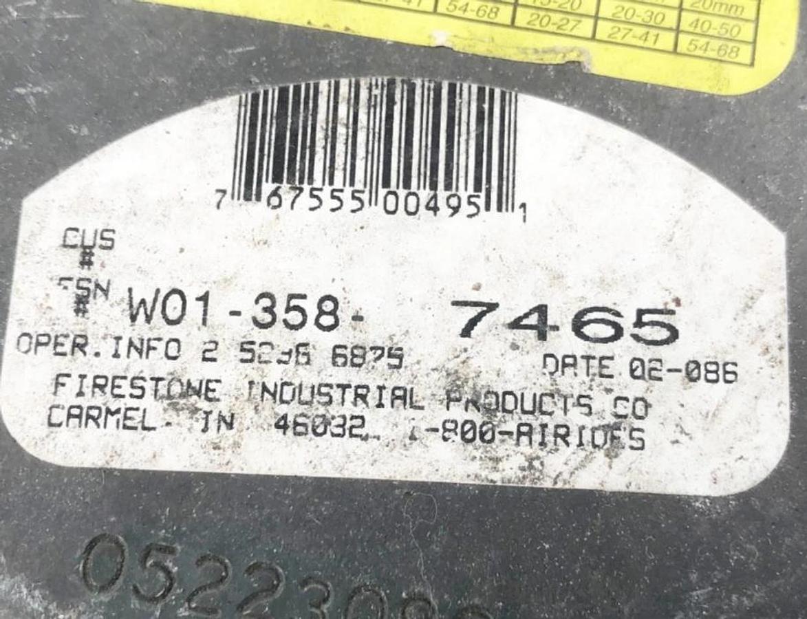 New Firestone W01-358-7465 Air Spring Single Conv. 3/4" NPT Style 115 - No Box