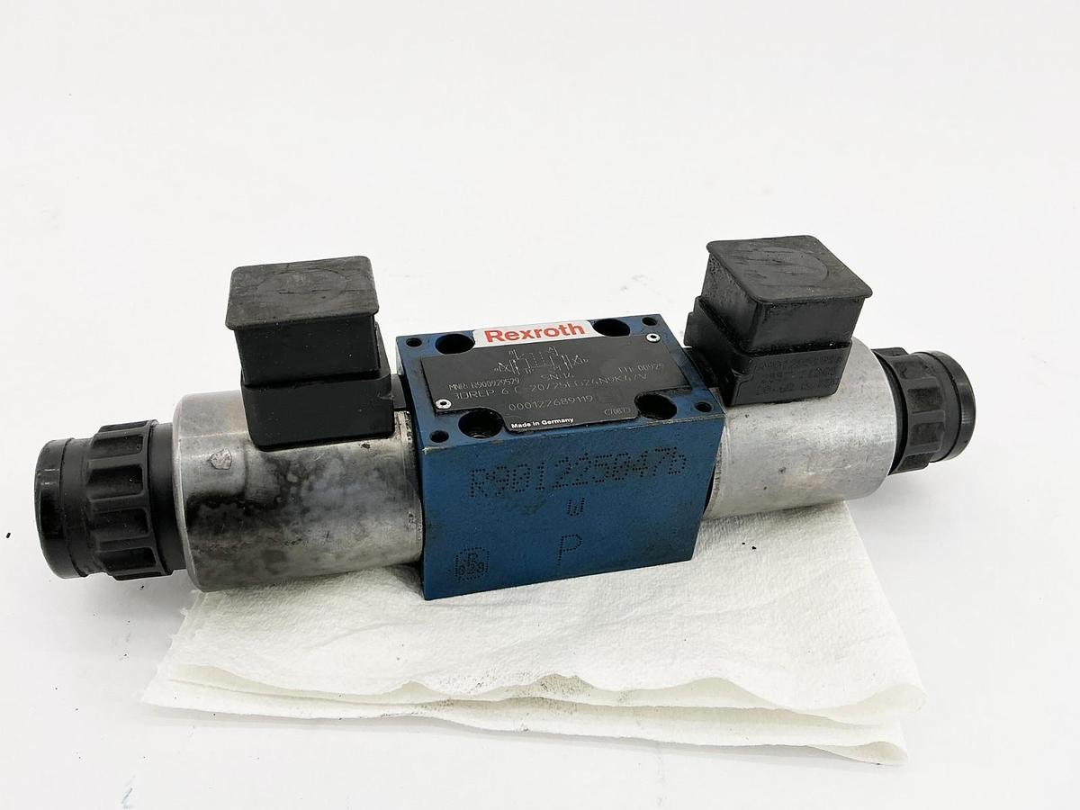 Used Rexroth 3DREP6C20/25EG24N9K4/V Hydraulic Control Valve 24VDC 25Bar R900929529