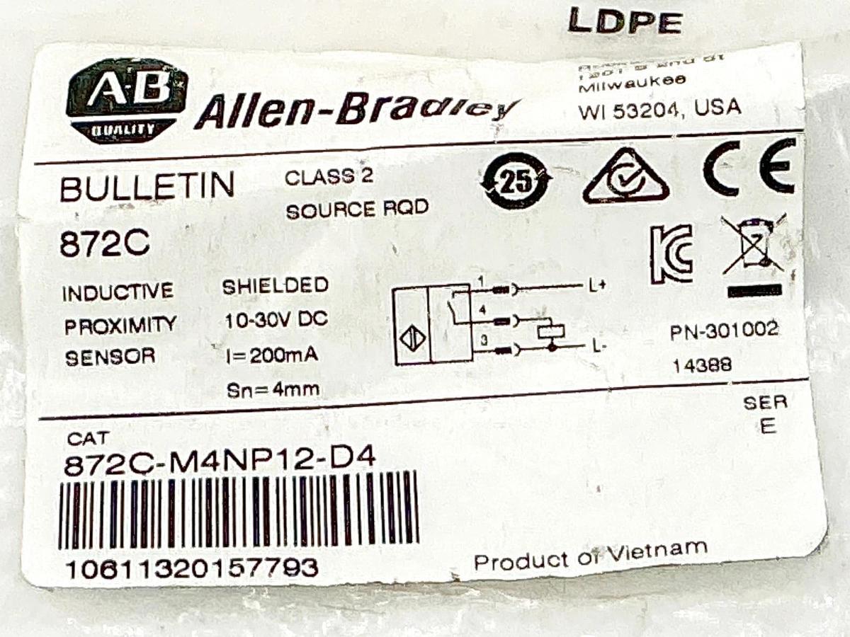 New Allen Bradley 872C-M4NP12-D4 Inductive Proximity Sensor 30VDC 200mA Ser.E