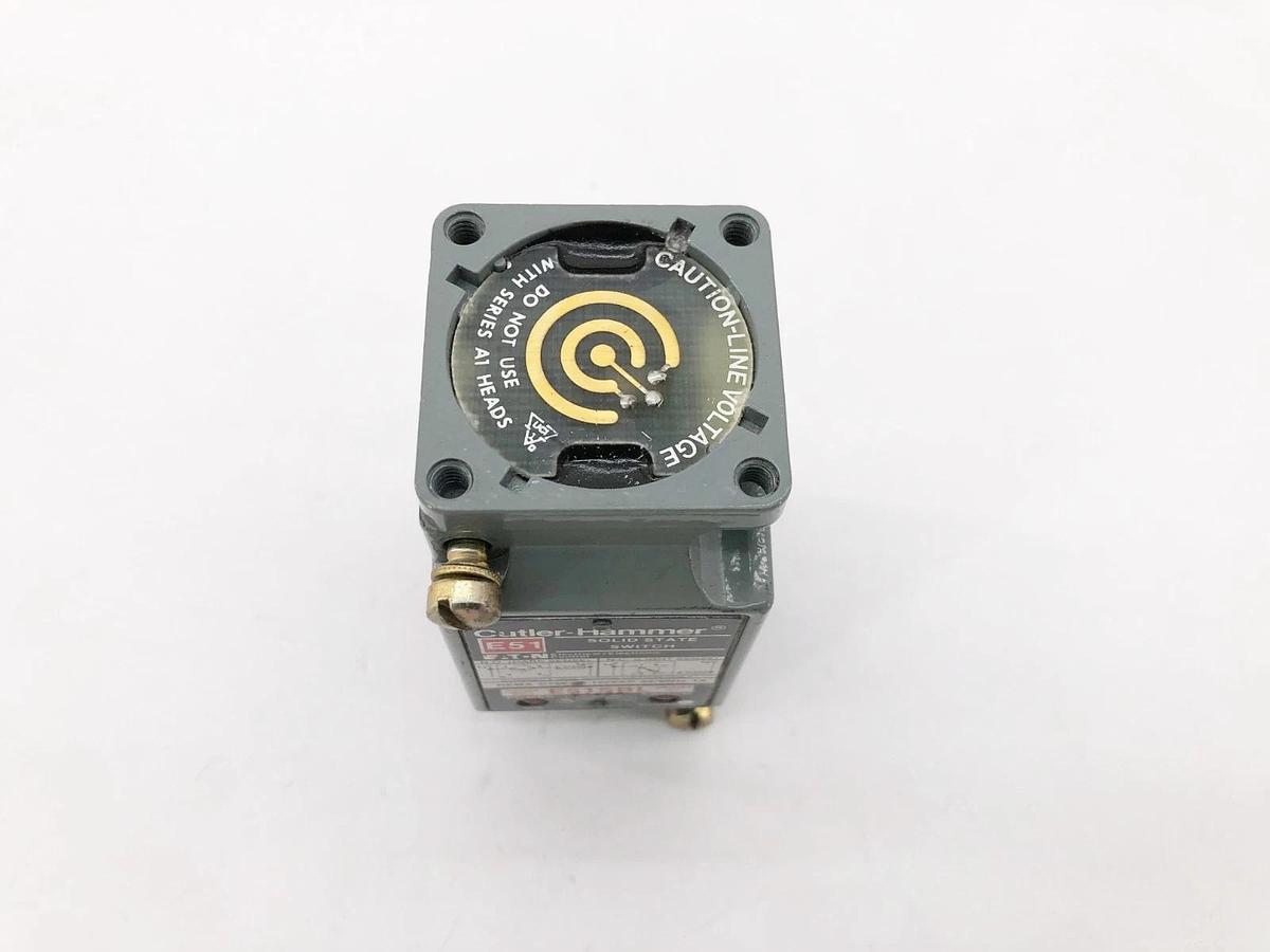 Used Cutler Hammer E51SBL Solid State Switch Body w/ E50RA Receptacle