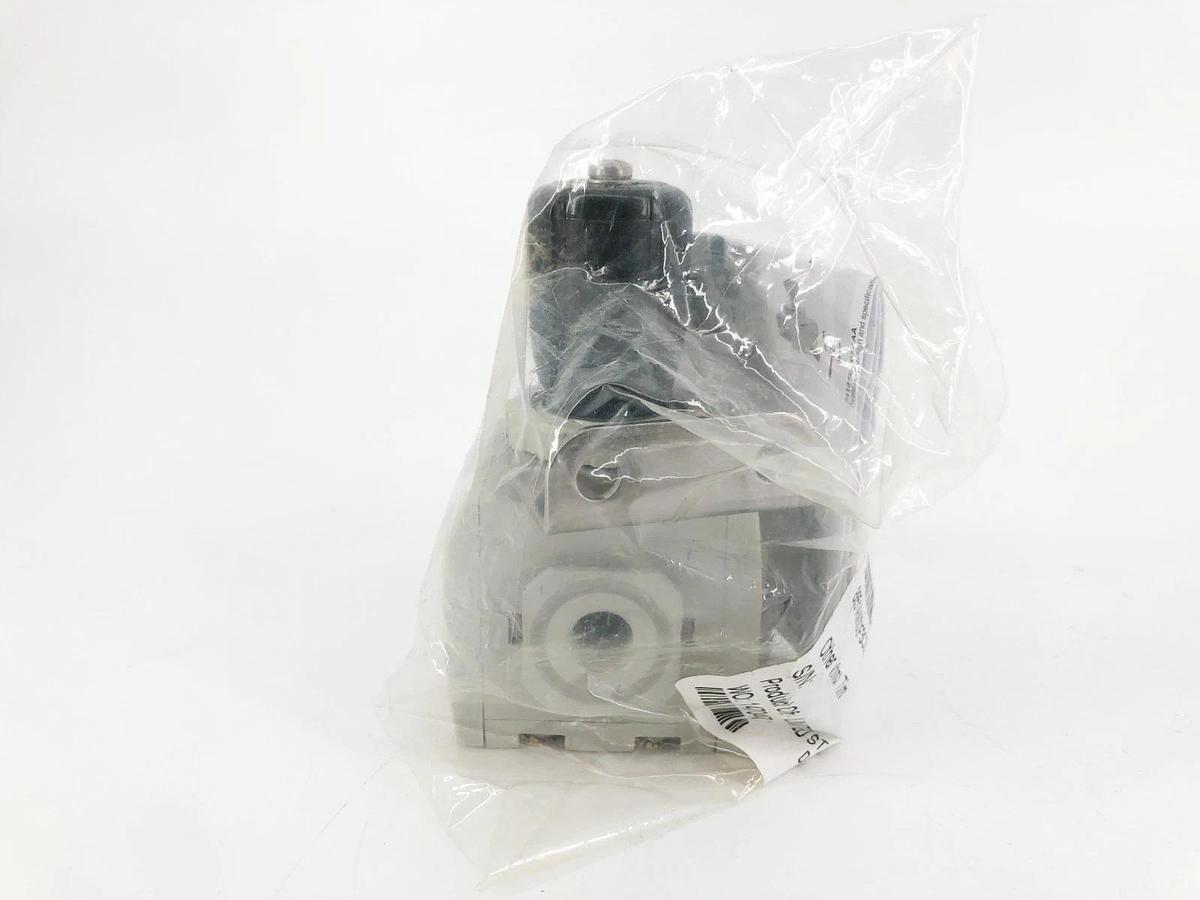 New Aventics 8651AM002F3CZG0 Manifold Regulator 7-125psig 1/4" NPTF