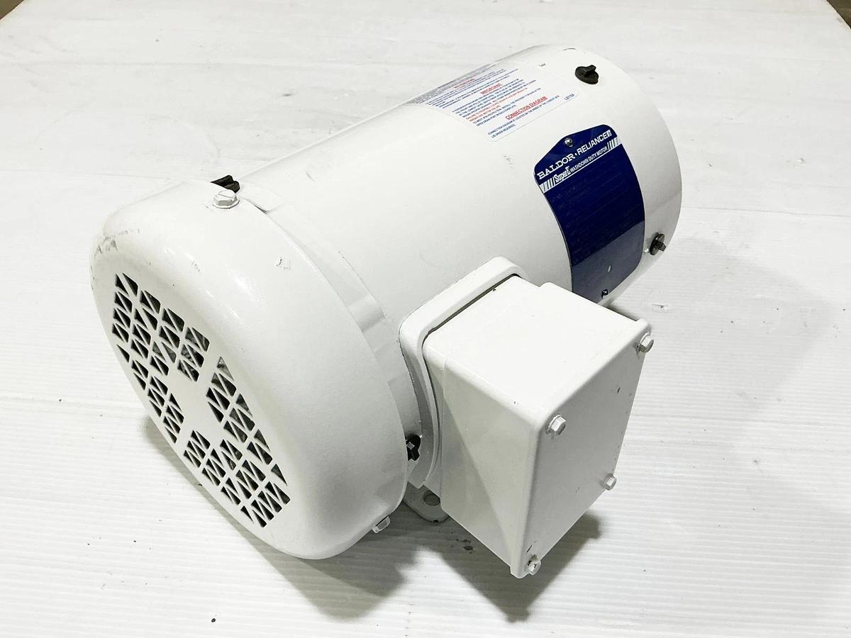 New Baldor CEWDM3558T-5 Electric Motor 2HP 575V 1755RPM 2.3A 3PH 145TC