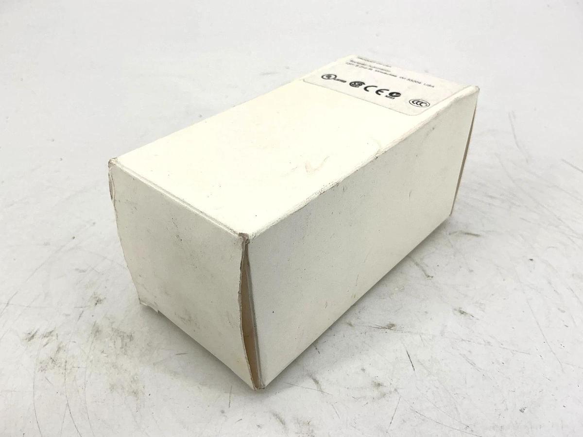 New Allen Bradley 800T-2HRH5KL8 Ser V Selector Switch LED Red 2Pos 12-130V