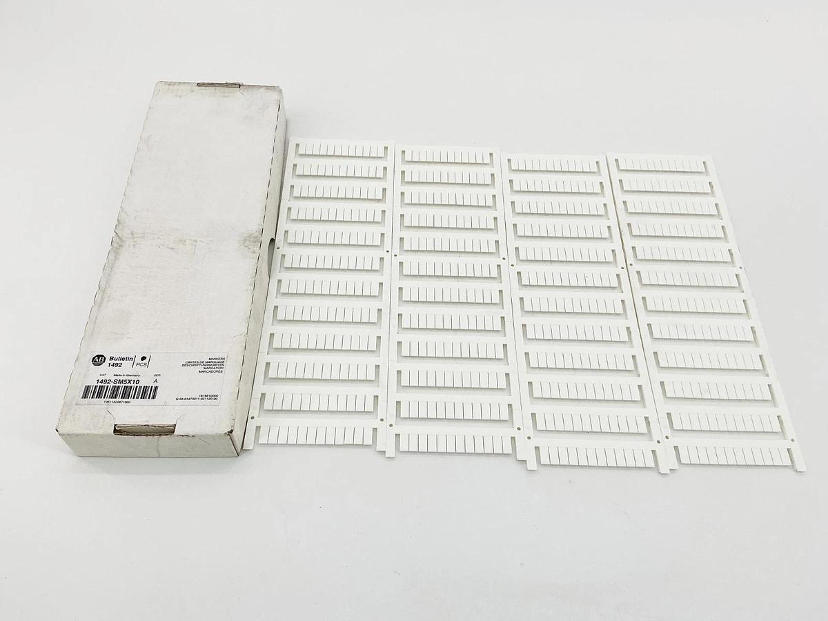 New Allen Bradley Pack of 4 1492-SM5X10 Marker Card Snap In 5X10mm Ser.A